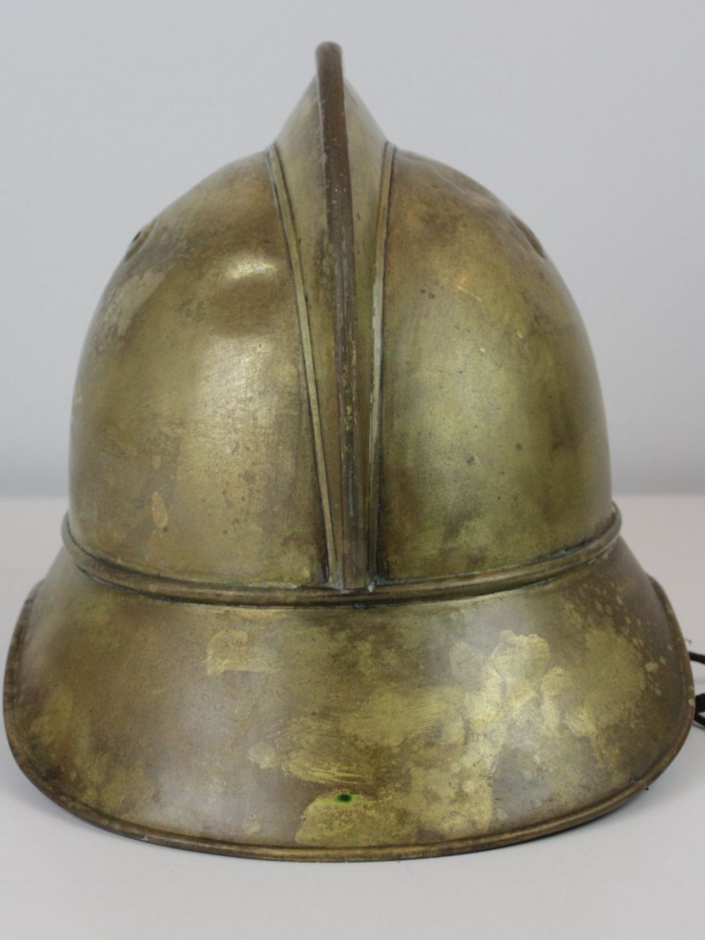 Schweizer Armee Pompieri: Alter Schweizer Feuerwehrhelm Messing Paradehelm – Usato da Basel venduto da IRMAundFRED 2