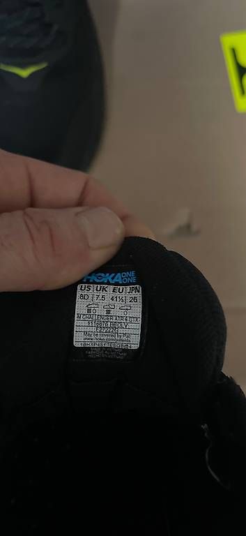 Hoka One One Scarpe da uomo: Hoka 41 1/3 nuove – Nuovo e nell'imballaggio originale da cadenazzo venduto da Duff10 1