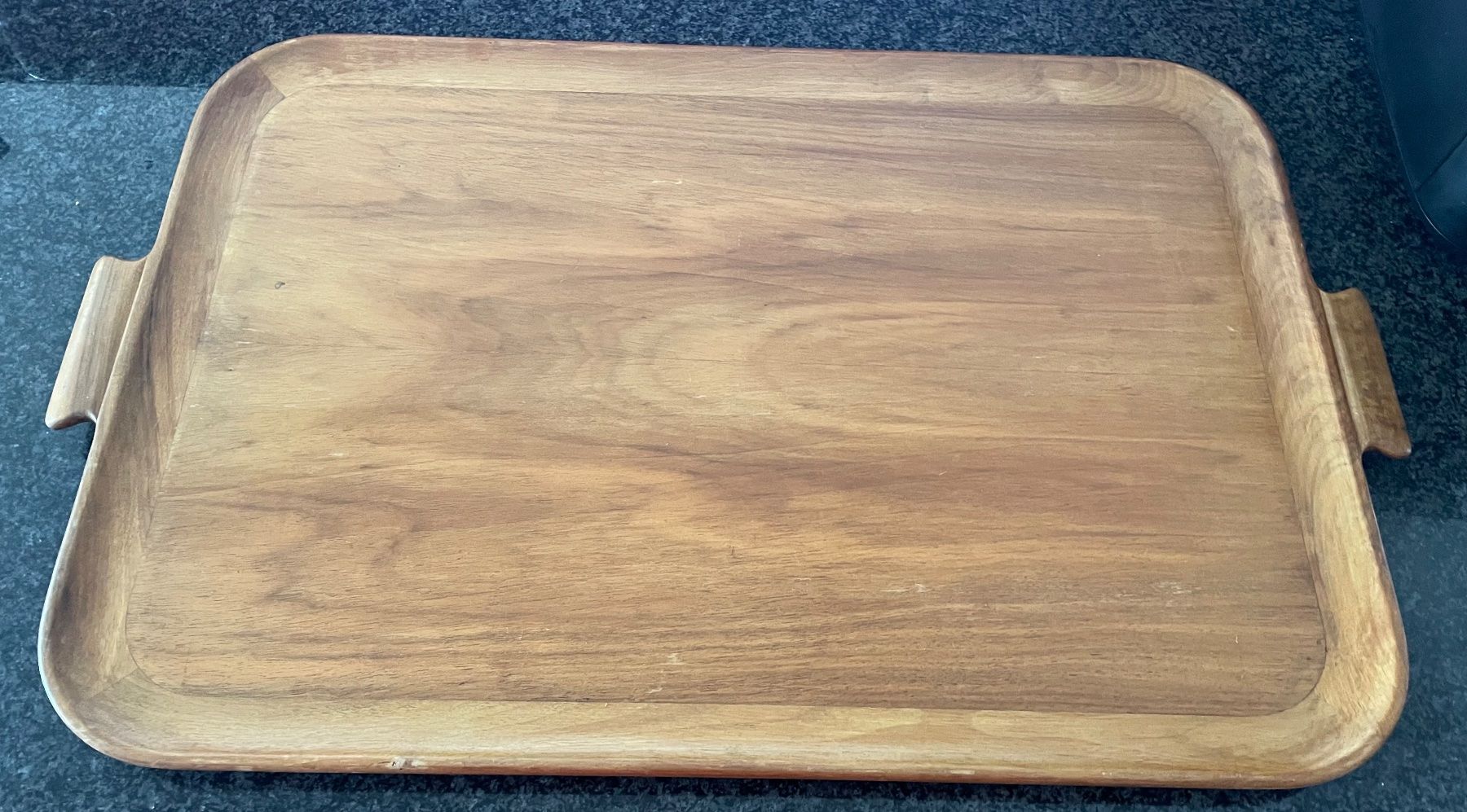 Piatti di portata: Midcentury grosses, Restaurant Serviertablett,  Holz 60x41cm – Usato da Zuerich venduto da poeteterli