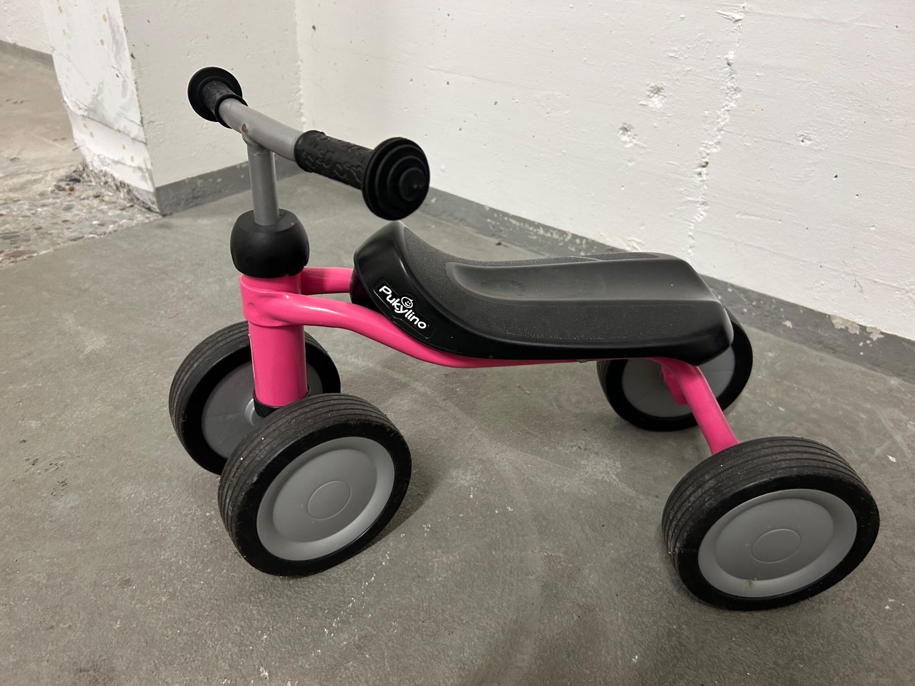 Puky Veicoli per bambini: Dreirad PUKY – Usato da Schwyz venduto da lookatit