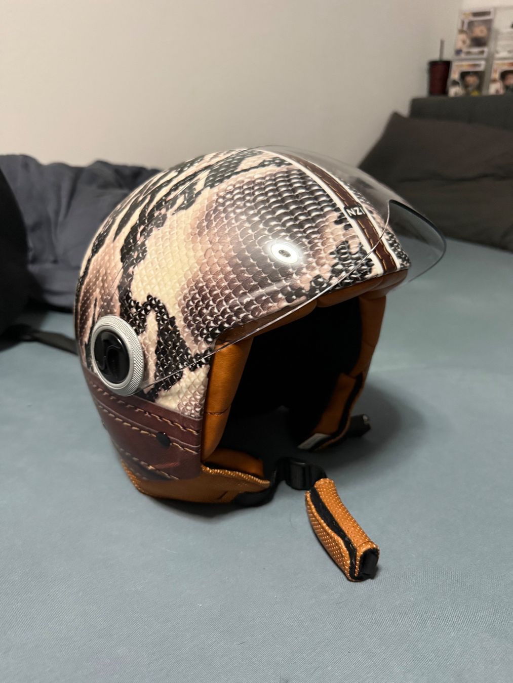 Helme & Visiere: NZI Jethelm Motorradhelm Python Design inkl. Helmtasche – Gebraucht aus Glarus von dean94