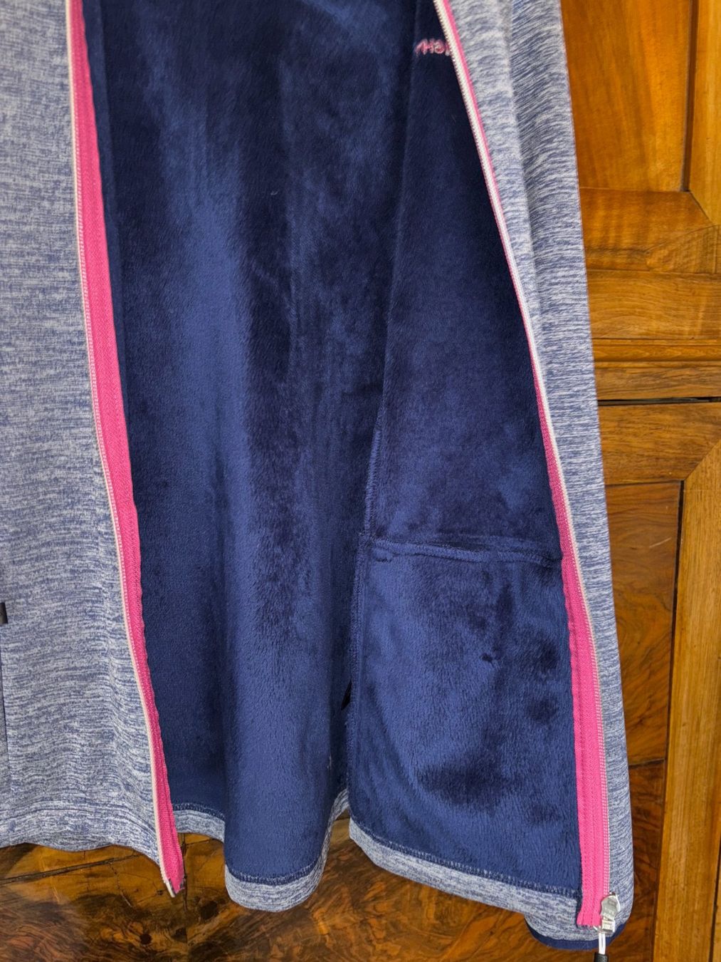 Albright Jacken: Jaquette polaire Albright bleue, taille 176 – Gebraucht aus Grand-Lancy von hip_2rbd 2