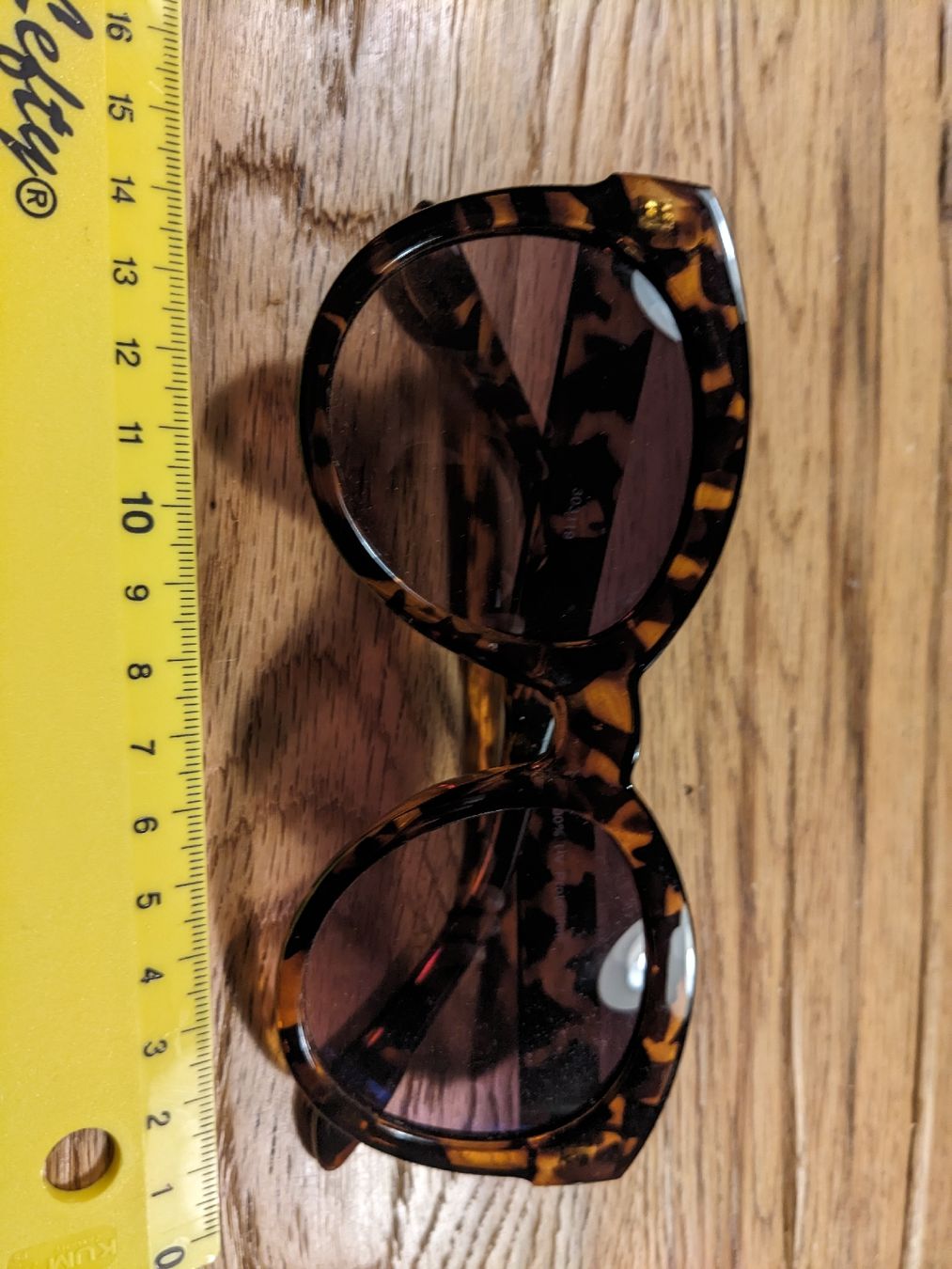 Occhiali & Lenti: Sonnenbrille im trendigen Schildpattmuster – Usato da Basel venduto da labaffe01 2
