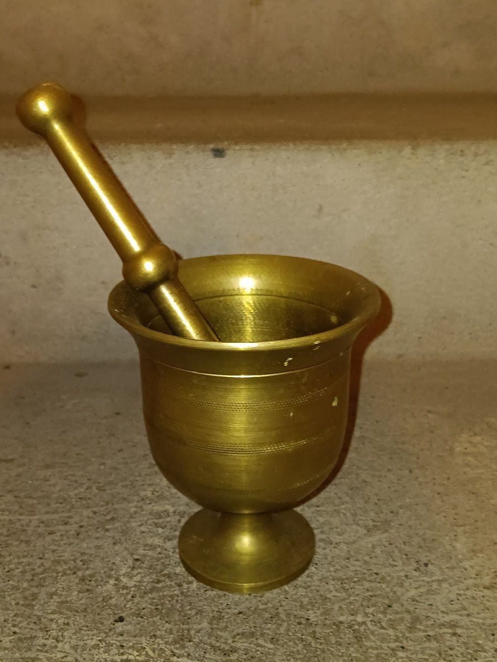 Altro per cucinare: Mortaio in ottone con pestello – Usato da Rüschlikon venduto da FranSca 2