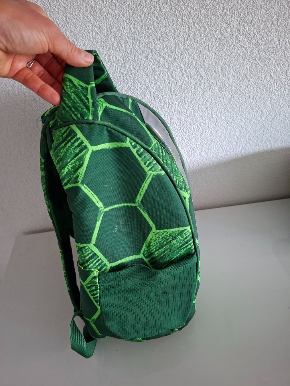 Ergobag Borse & Zaini: Schulsack von Ergobag mit dazugehörigem Turn-Rucksack – Usato da Birsfelden venduto da eliot08 5