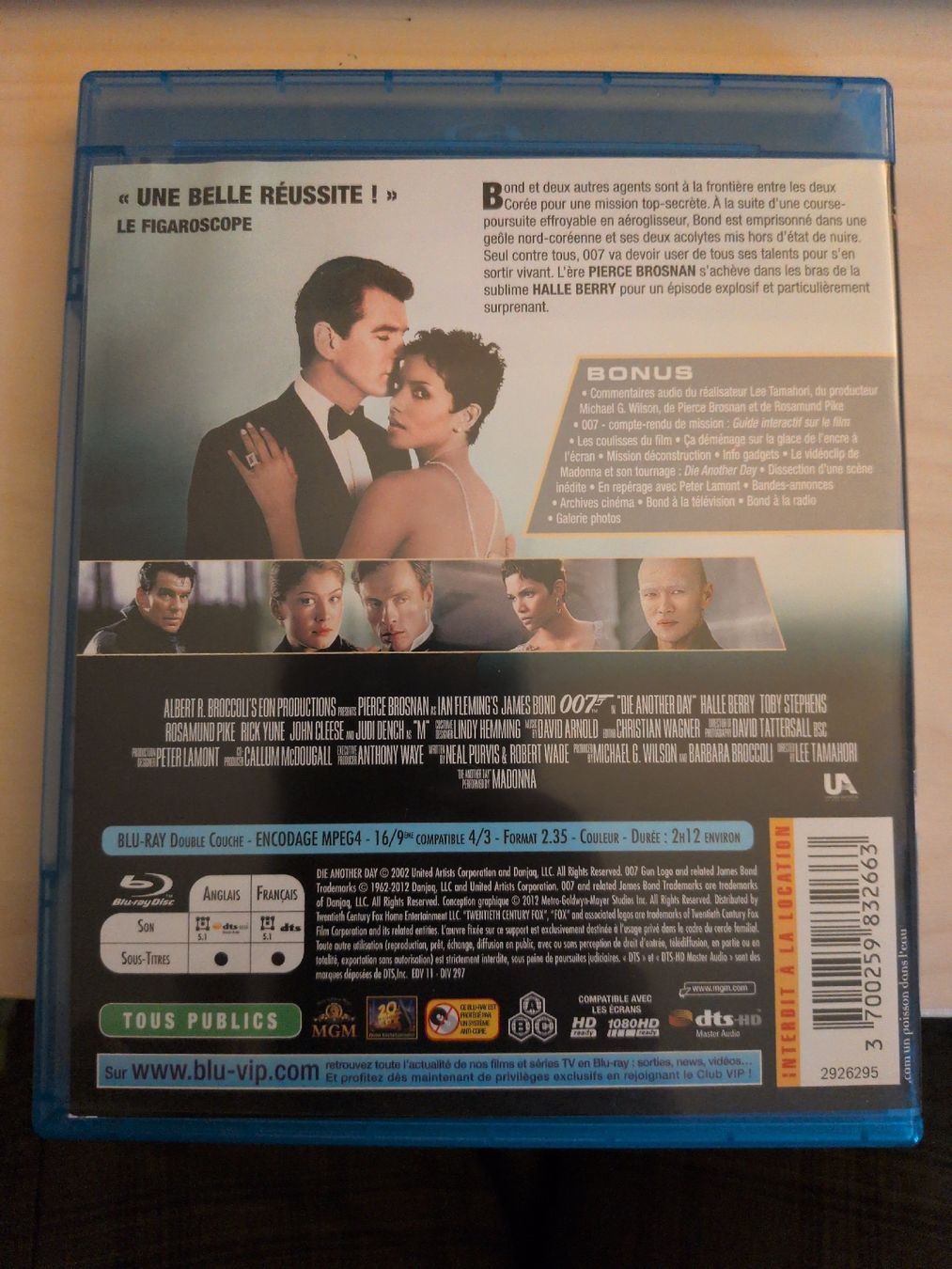 Tutti i DVDs: Blu-ray 007: Meurs un autre jour – Nuovo (secondo la descrizione) da Gland venduto da Kyostal 1