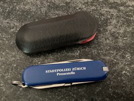 Victorinox Classic Messer "STADTPOLIZEI ZÜRICH PRESSESTELLE“