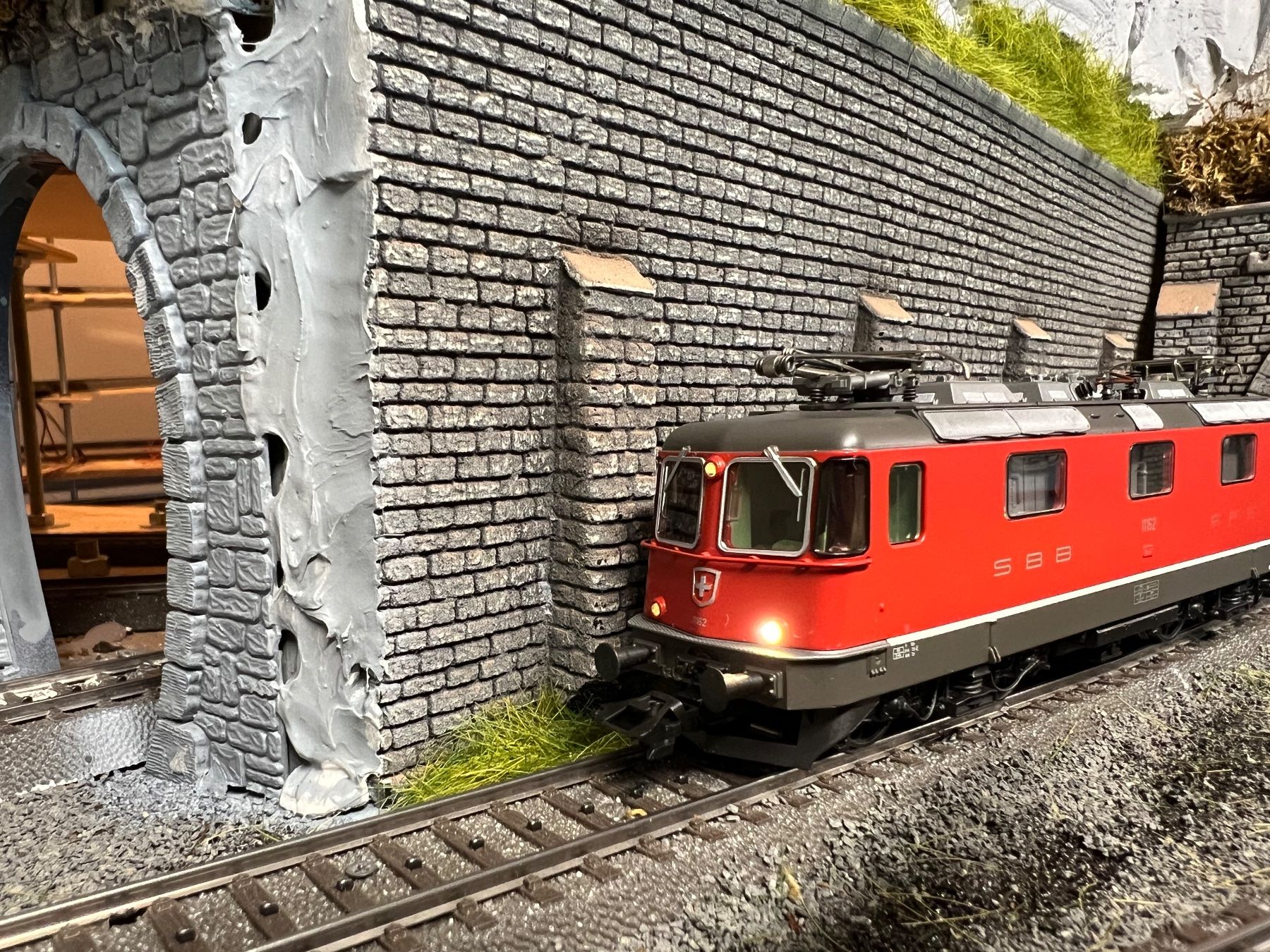 Märklin Modelleisenbahnen: Märklin Re 4/4 Digital MFX Platine LED – Neu (gemäss Beschreibung) aus Martigny von nevada98 7