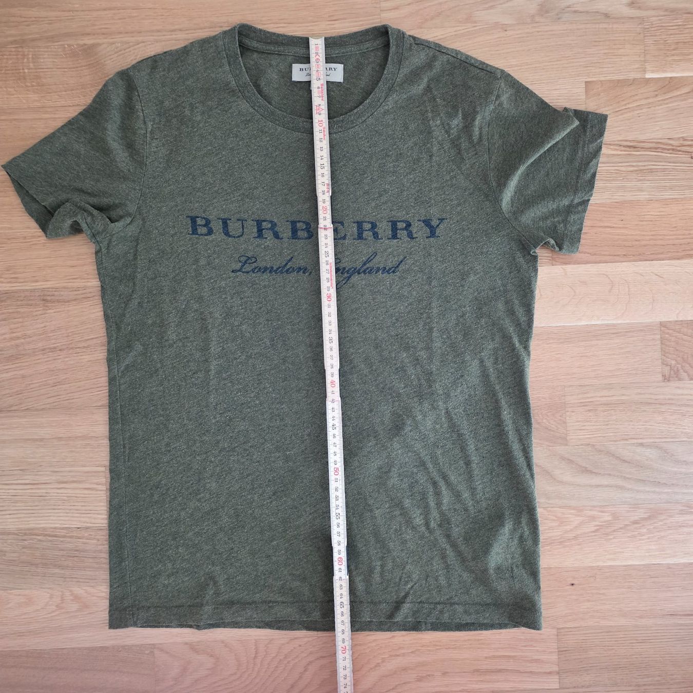 Burberry T-shirts: Burberry Gr.M – D'occasion à Zollikon par Galaxycana 4