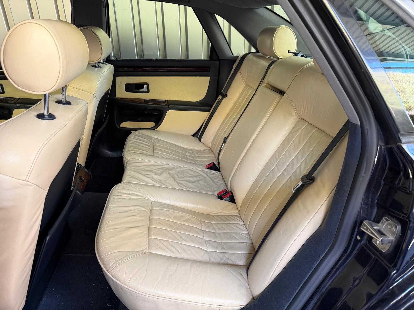 Audi Autos: Audi A8 Quattro 3.7 V8 – Gebraucht aus Flühli LU von Overland_Motors 6