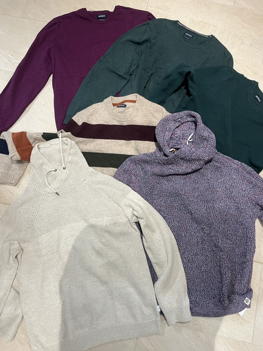 Lotti di vestiti: 6 schöne Pullover – Usato da Watt venduto da Stephsch3 1