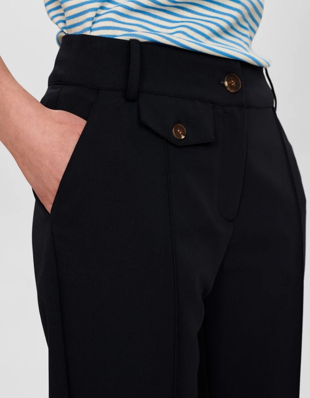Pantaloni: pantalon Nümph noir – Usato da Bern venduto da linouma 1