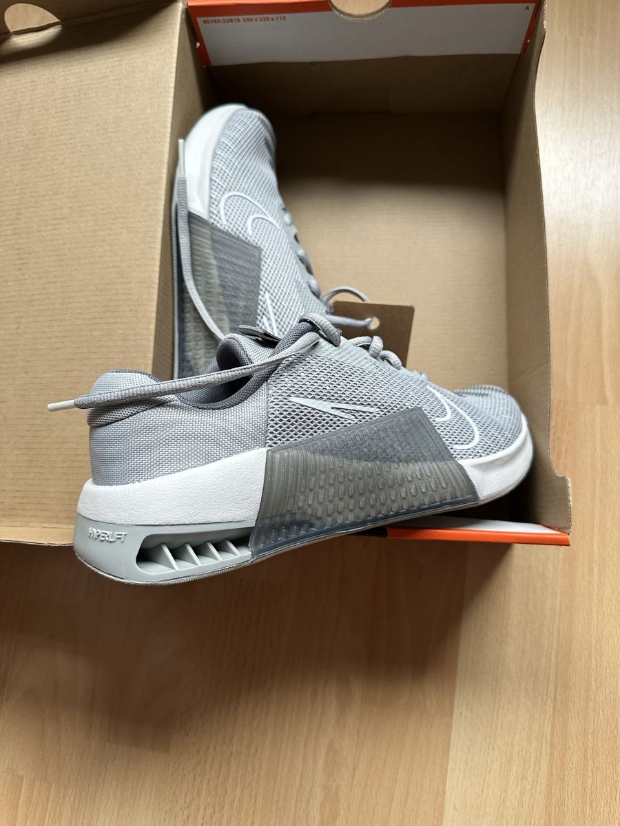 Herrenschuhe: Nike Metcon 9 Gr. 41, Neu & OVP – Neu und originalverpackt aus Bern von LOGAN7 2