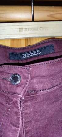 Damenjeans weinrot   44 kurzgrösse Zerres