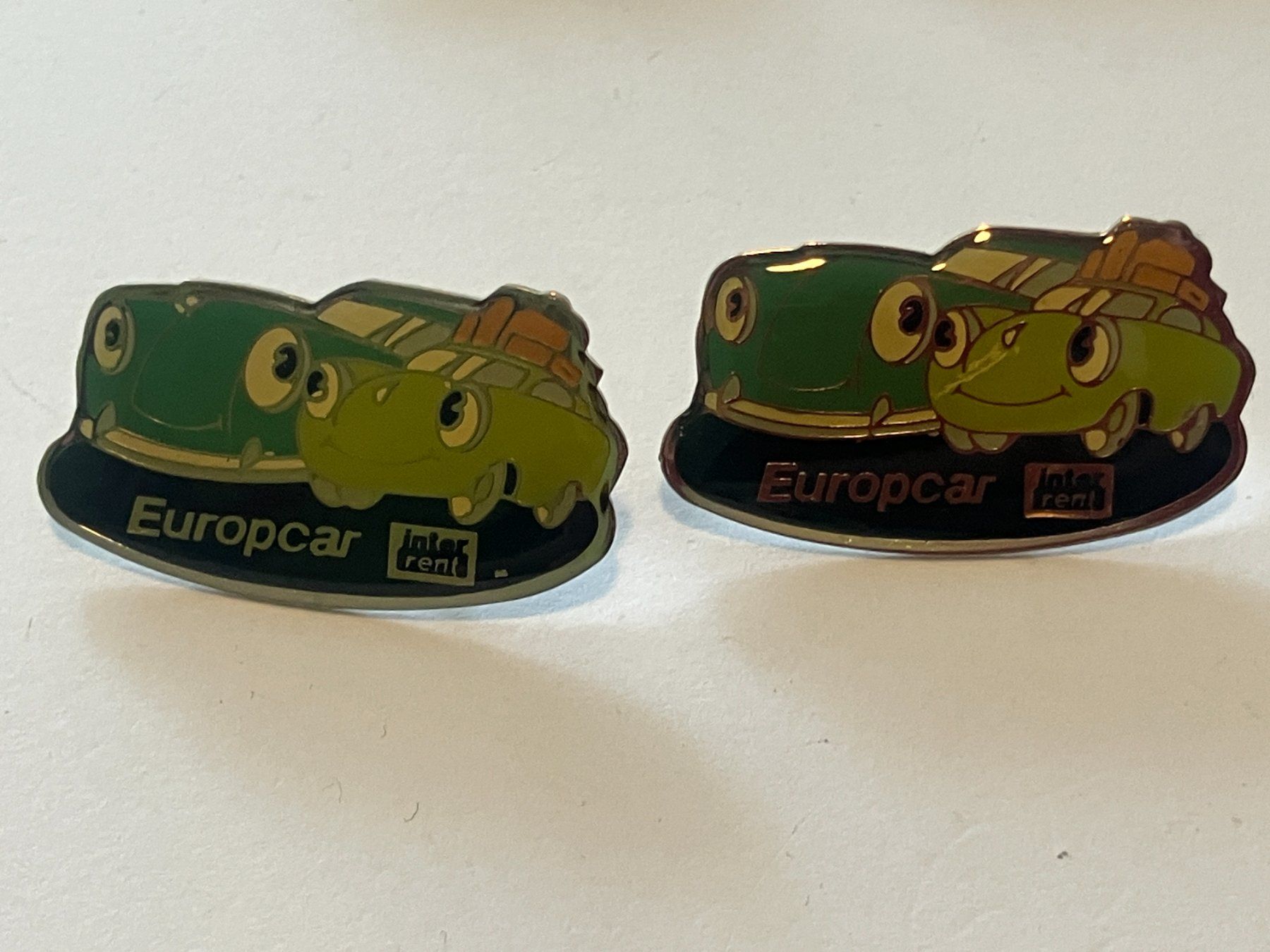 Placchette & Badge: 2 Pin Europcar Interrent – Usato da Basel venduto da djwwpp