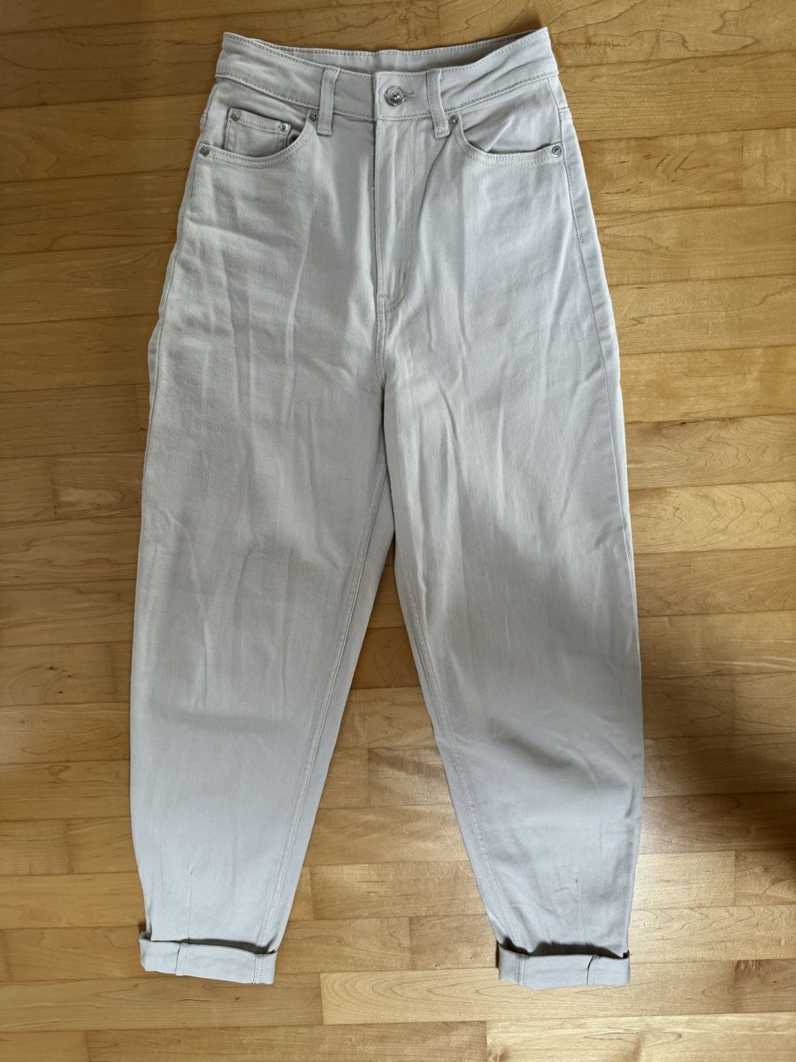 H&M Jeans: H&M Jeans beige – Nuovo (secondo la descrizione) da Maisprach venduto da jokoundklaas