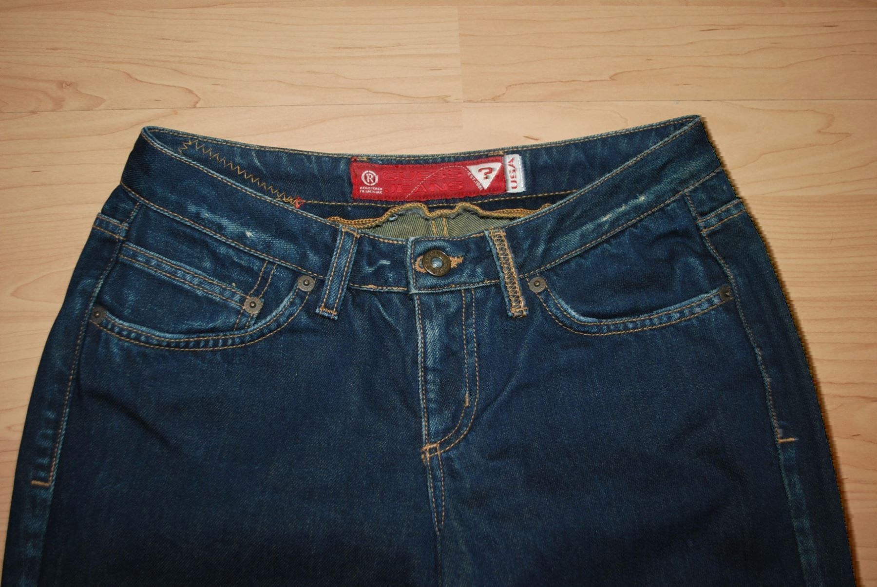 Guess Jeans: Jeans GUESS   Taille/Grosse W 28 – Usato da Cossonay-ville venduto da Super-Price-Quality 1