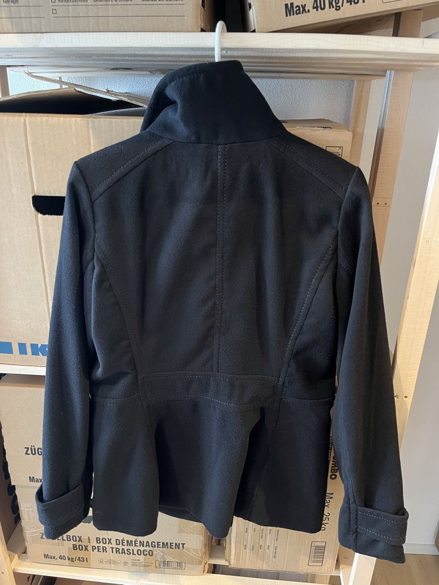 H&M Cappotti: H&M Mantel, Schwarz, Gr. 36 – Usato da Uznach venduto da Schranik 1