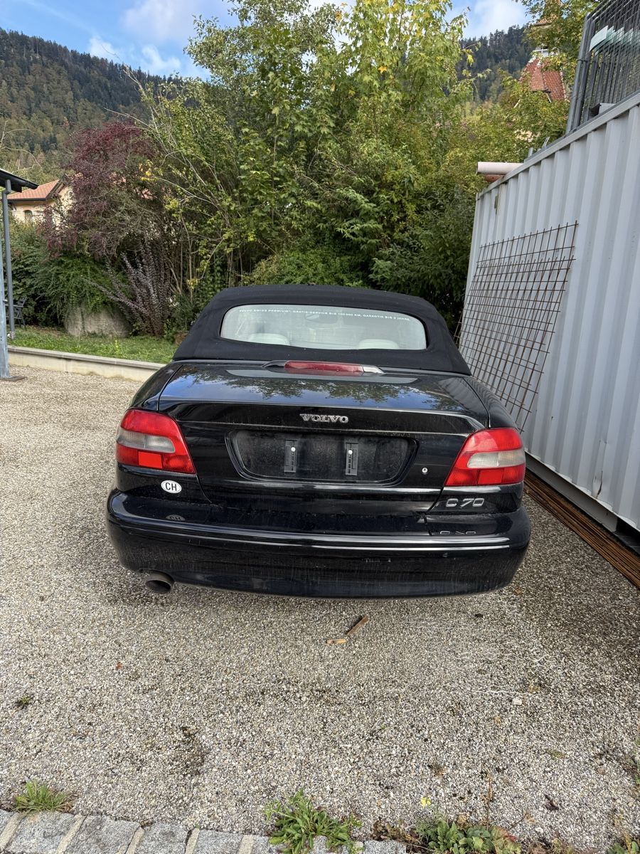Volvo Autos: Volvo C70 cabriolet  – D'occasion à St-Sulpice NE par cue_y95t 1