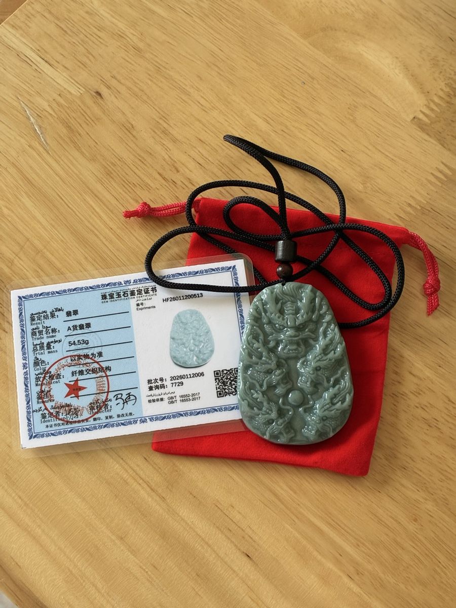 Statuette: Chinese jade talisman amulette figure dragon – Usato da St-Aubin-Sauges venduto da asianart 4