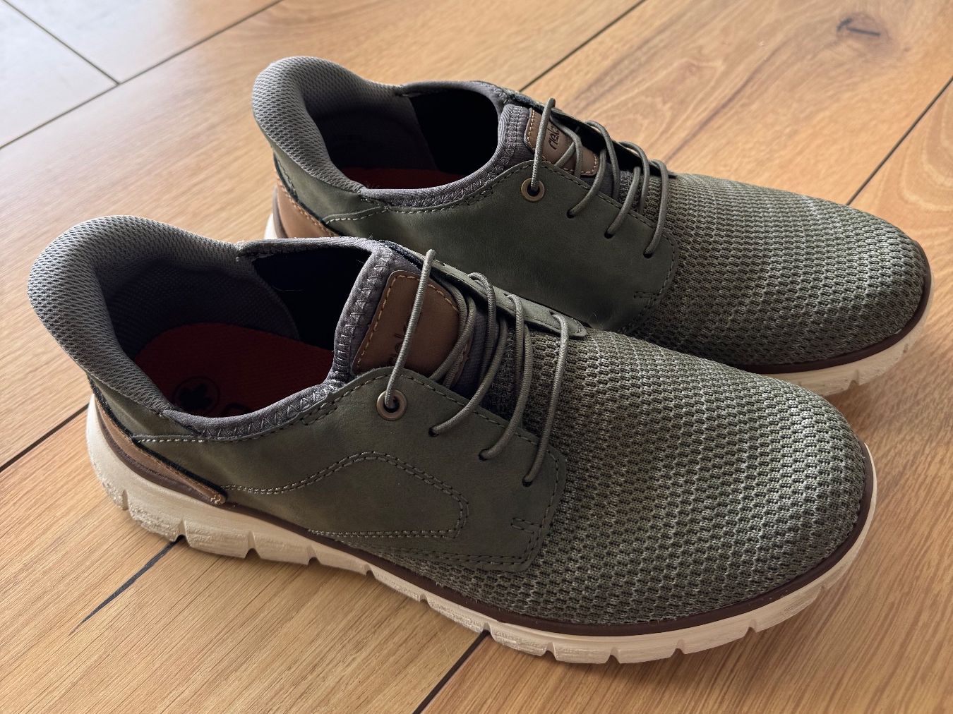 Rieker Scarpe da uomo: Herren Schuhe Rieker, Grösse 42 – Usato da Unterseen venduto da itslisasp