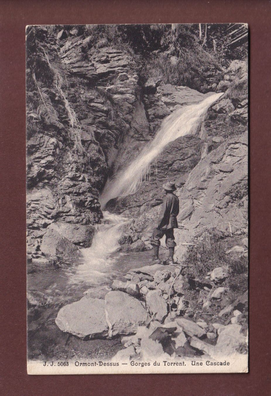 Cartoline postali: Ormont-Dessus - Gorges du TORRENT - Cascade - 1910 – Usato da Pully venduto da nicecards-shop