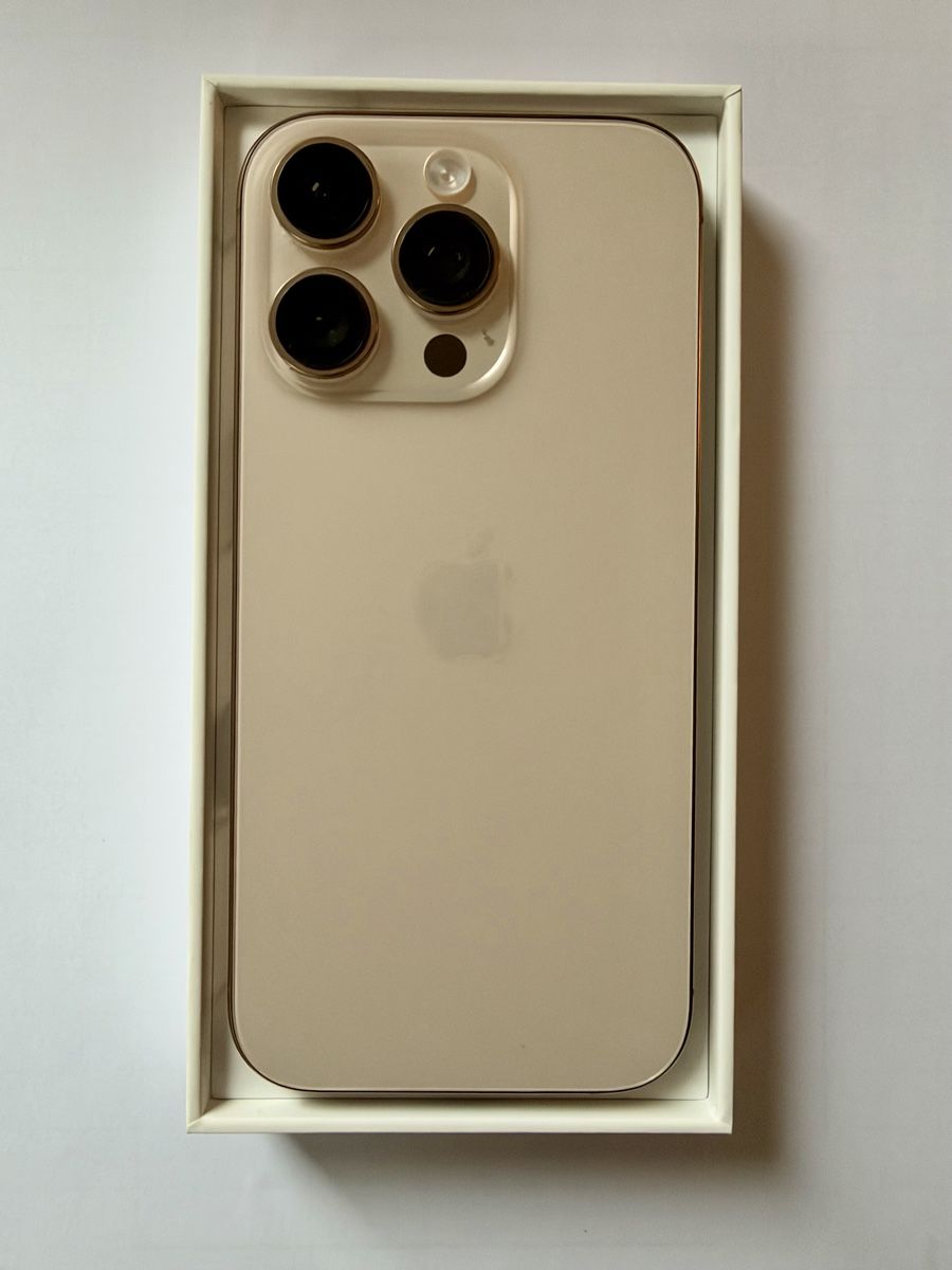 Apple Telefoni cellulari / Smartphones: iPhone 16 Pro, 1 TB, Desert Titanium – Usato da Zürich venduto da gat_nc8r 1