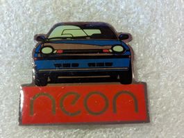 Ansteckpin 172: Auto neon