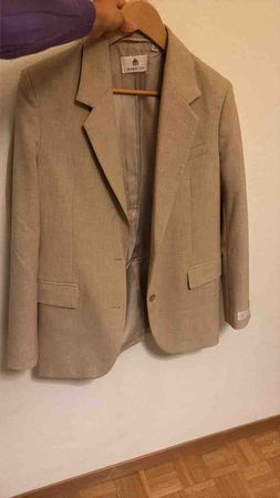 Oversize Blazer Babaton beige Grösse S neuwertiger Zustand