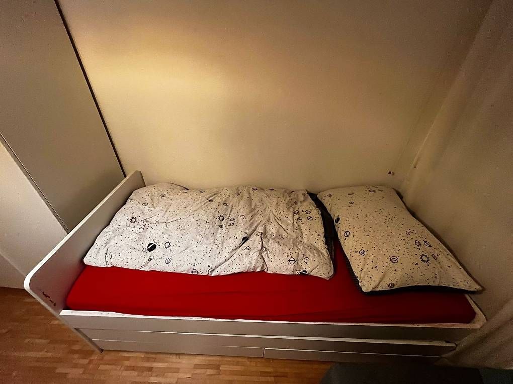 Ikea Betten: Ikea Bett zum ausziehen – Gebraucht aus Sempach von lemongrasgruen