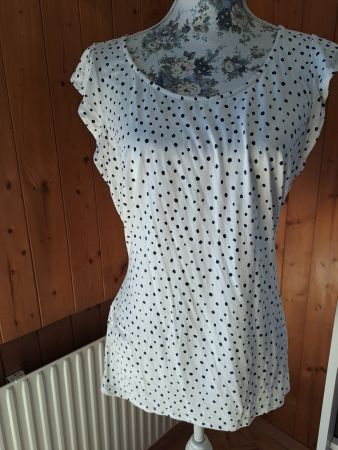 Süsses T-shirt 42 44 Bravissimo *letzte tage