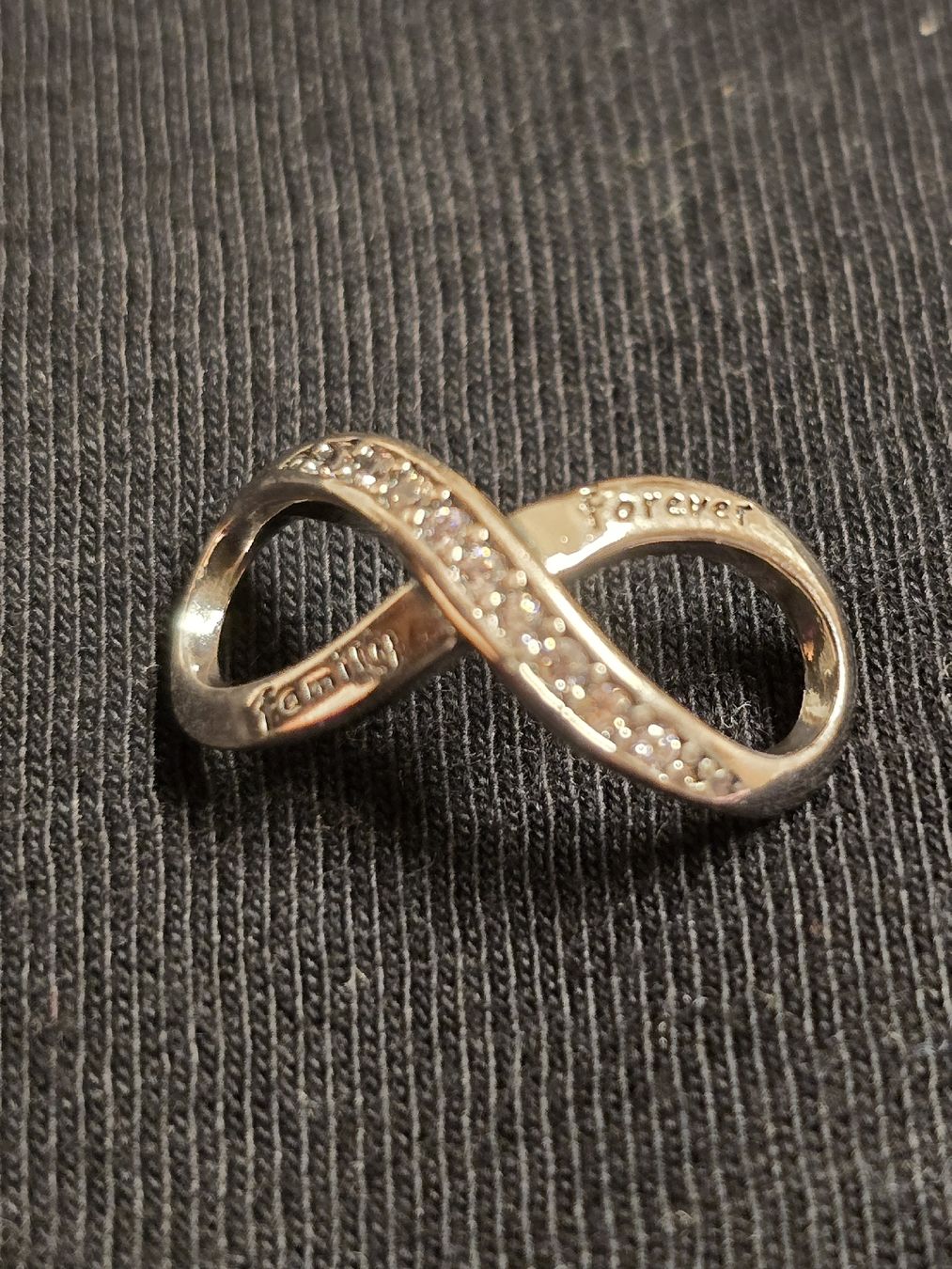 Ciondoli: Charm Family forever – Nuovo (secondo la descrizione) da Brügg BE venduto da ame_gjp8 2
