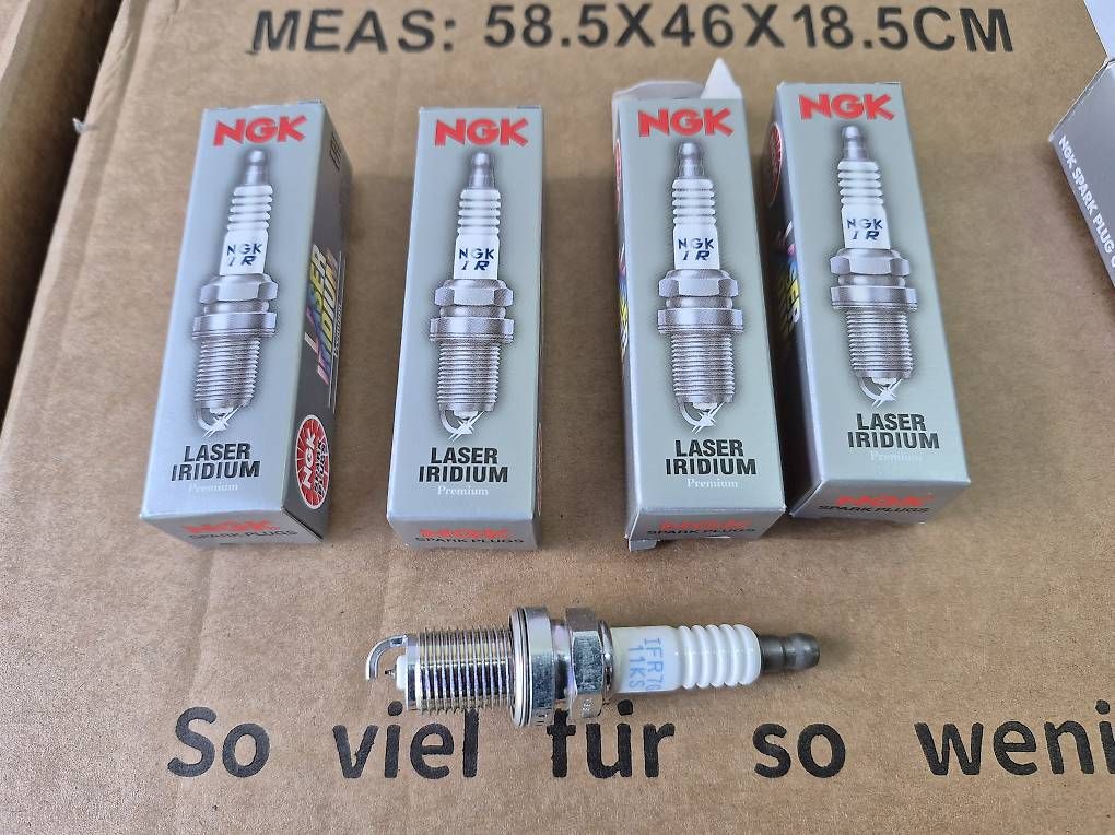 Alle Motorradersatzteile: Zündkerze NGK  IFR7G-11KS – Gebraucht aus Zizers von AstraT 1