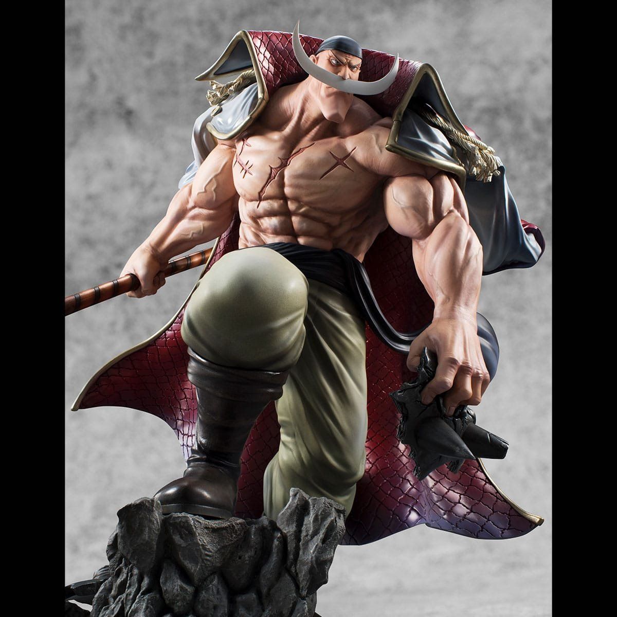 Statuette: One Piece P.O.P. NEO-Maximum White Beard Edward Newgate 30cm – Nuovo e nell'imballaggio originale da St-Imier venduto da ATTAKSHOP 7