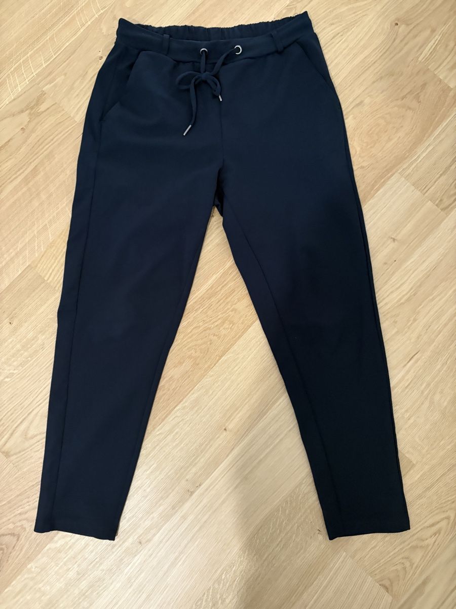 Hosen: Navy pants Female S – Gebraucht aus Rolle von gos_2xy5