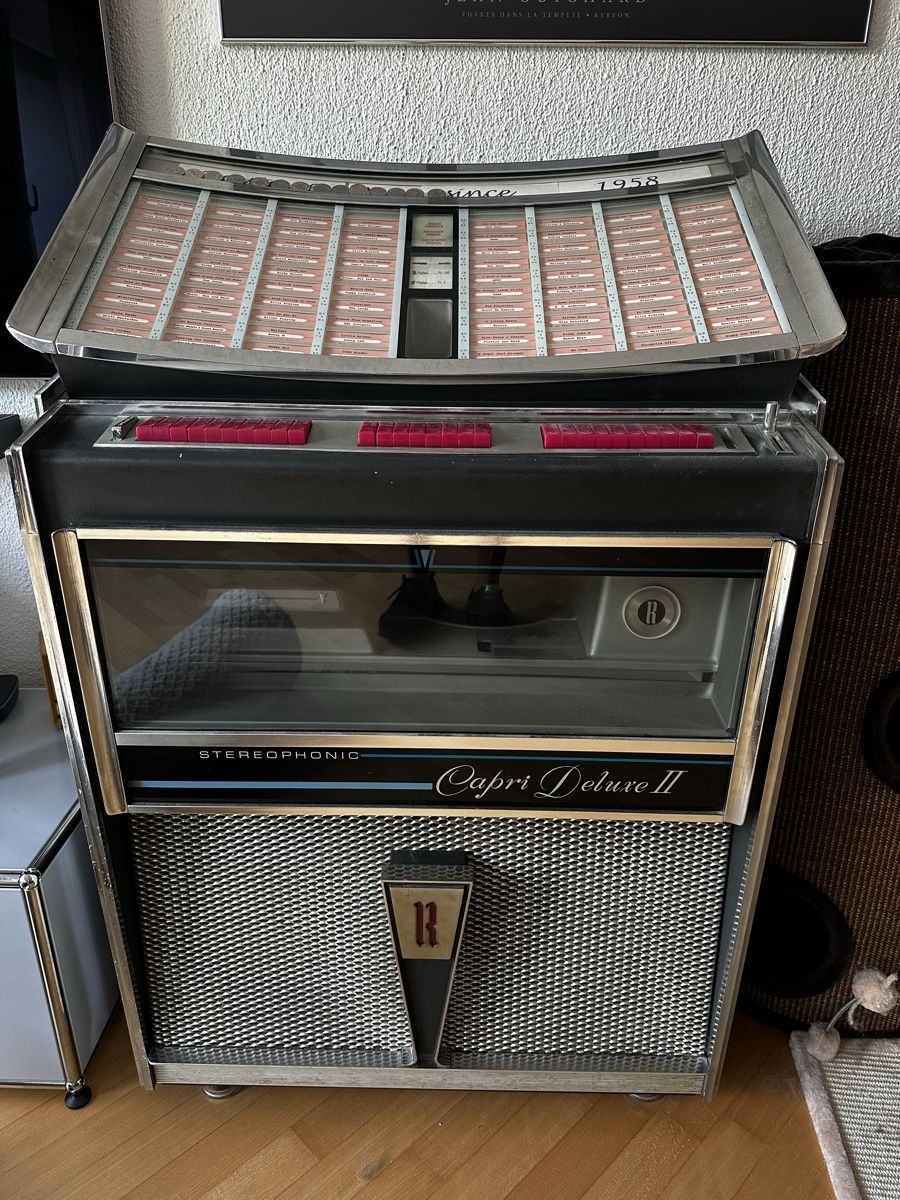 Rock-Ola Jukebox: Rock Ola Capri Deluxe II – Usato da Münsingen venduto da Sim2977 1