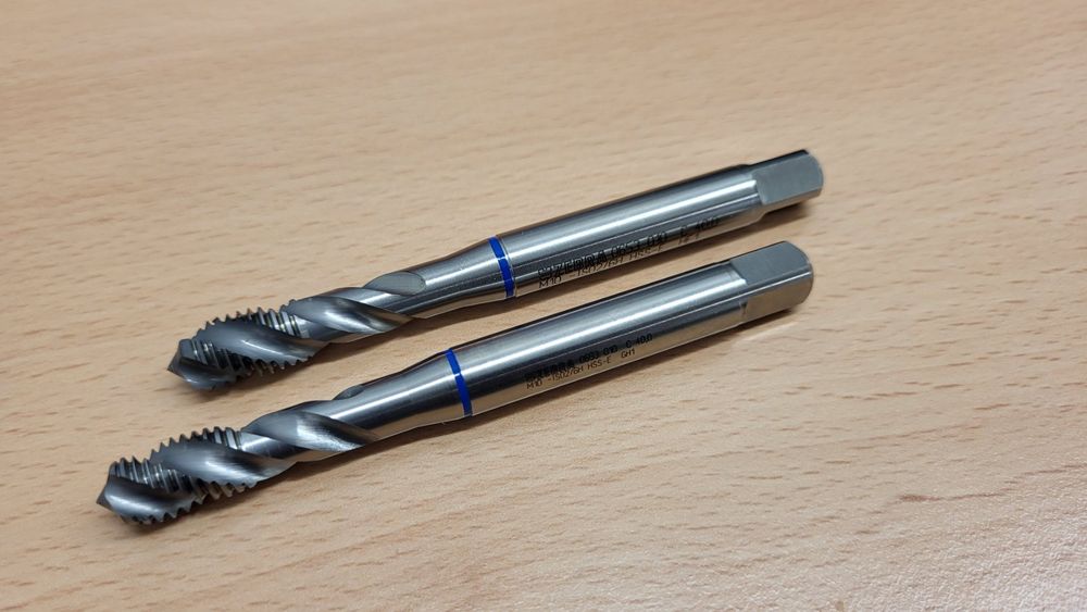 QUARKZMAN 2x Gewindebohrer M10 X 1,5 - HSS6542 Titanbeschichtet