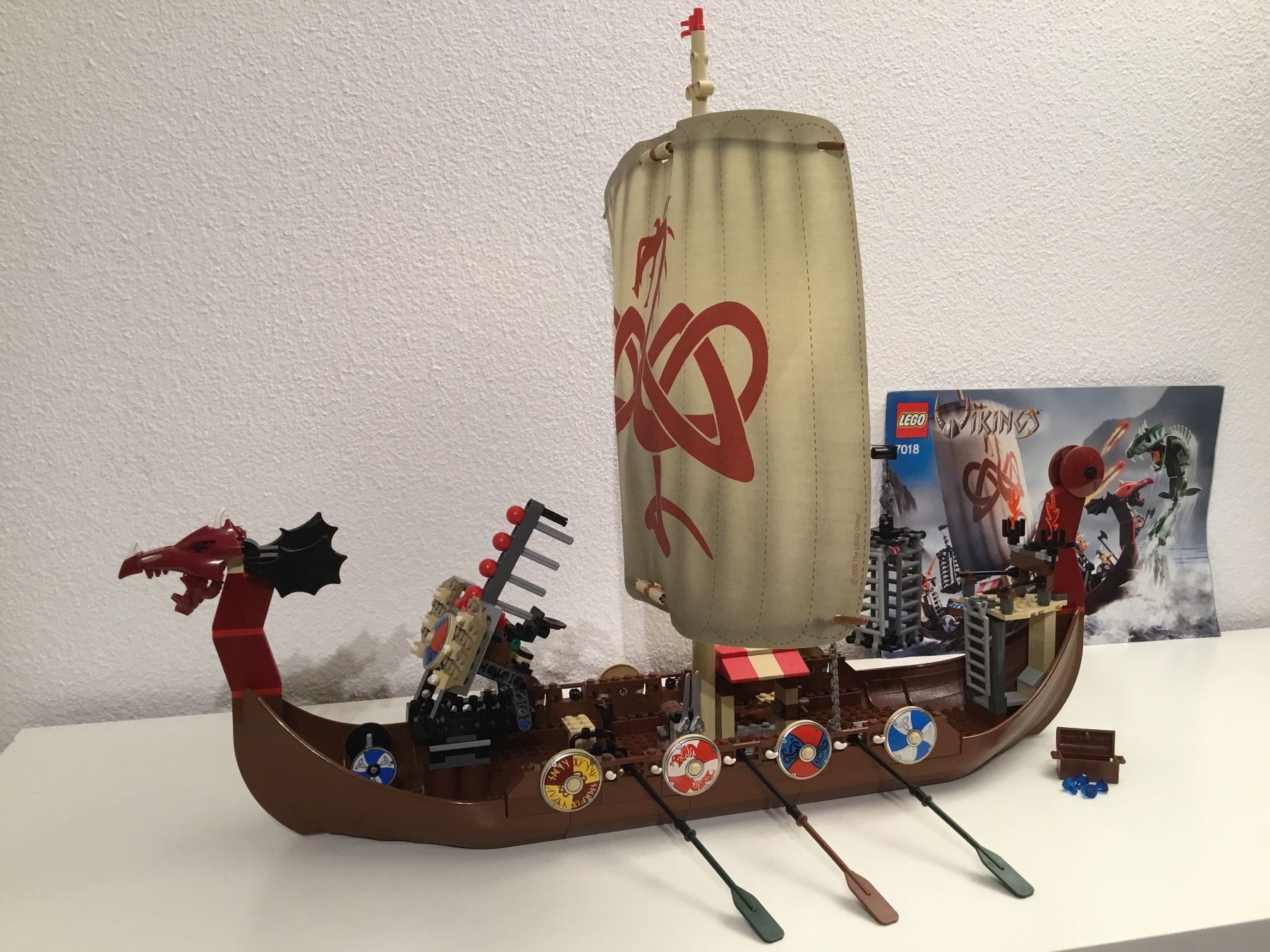 Lego Kit di costruzioni: Lego Vikings Viking Ship challenges the Midgard Serpent 7018 – Usato da Willisau venduto da BettyBond 3