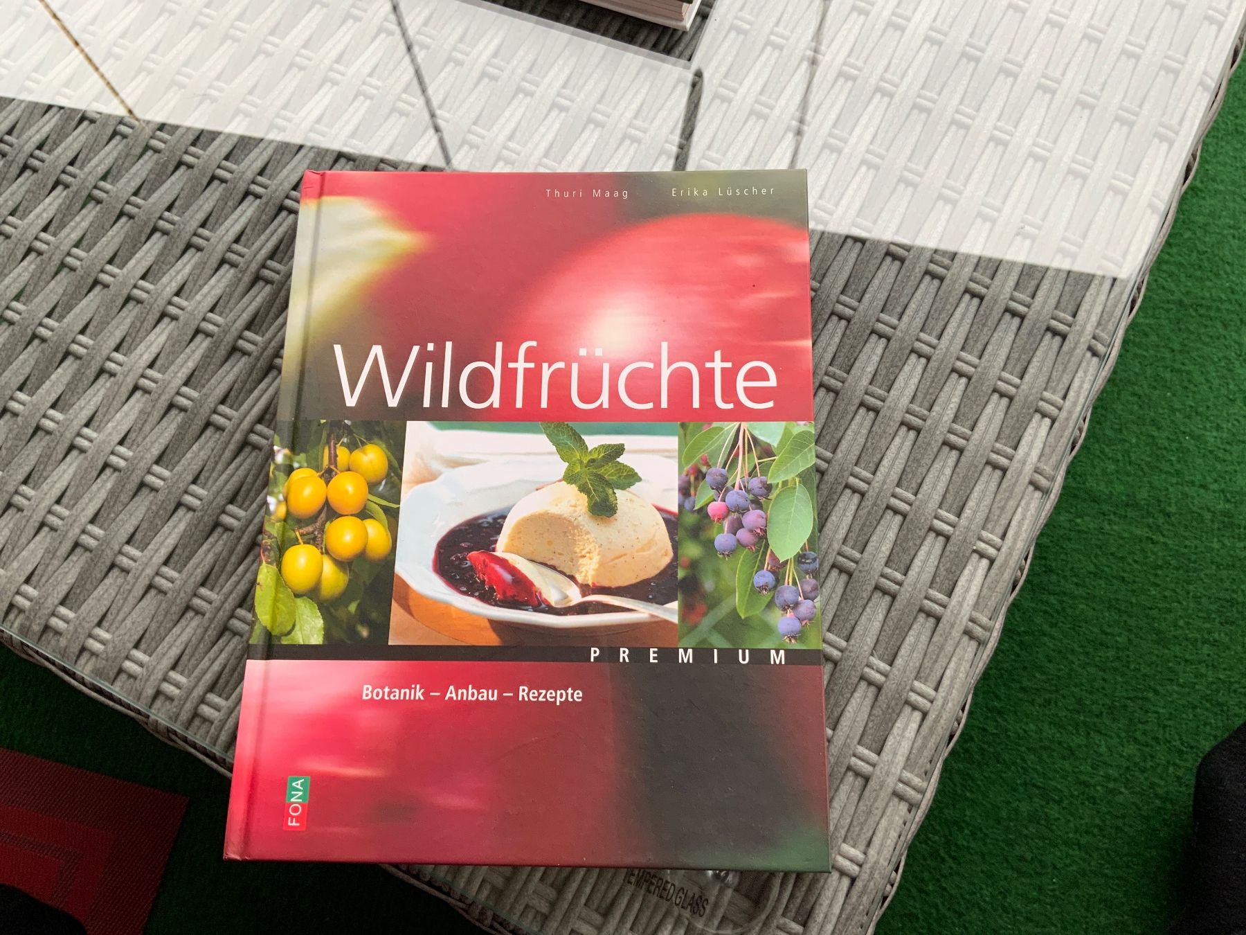 Livres: Wildfrüchte Premium – Neuf (Voir description) à Schübelbach par Hecht11.