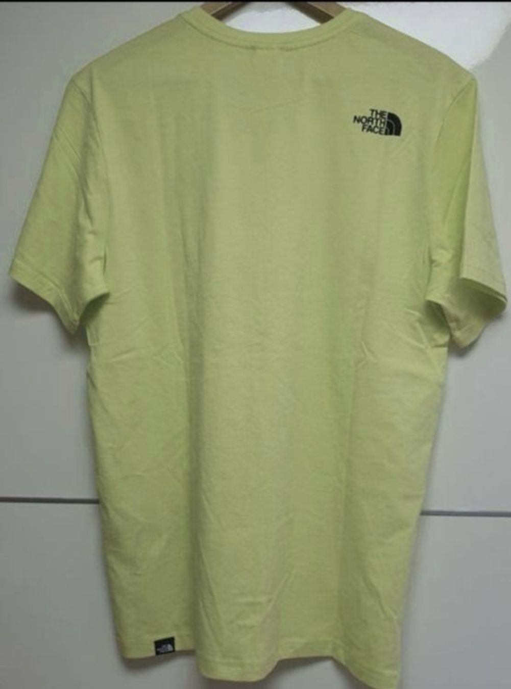North Face T-shirt: north face tshirt G M – Usato da Maienfeld venduto da tobeyl2020 1