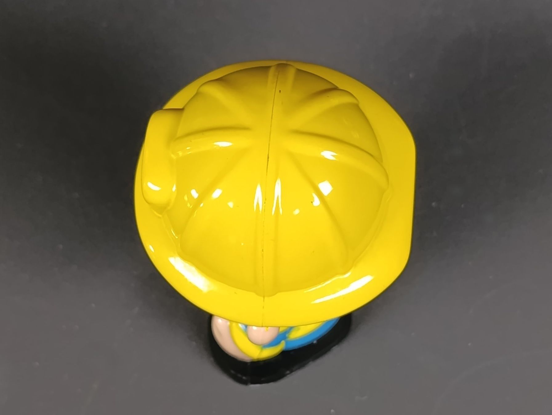 Giocattoli: 2 Figurines pompiers + 1 chien – Usato da Thielle venduto da Plusvalue_Neuchatel 3