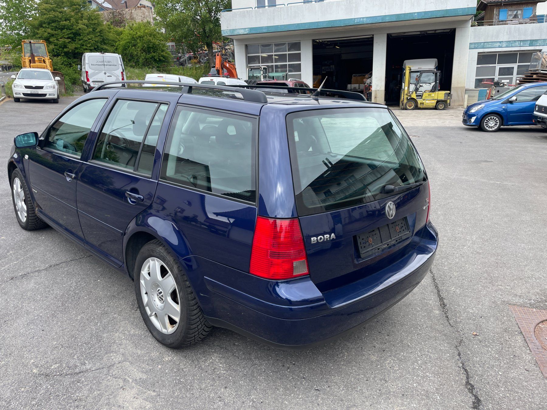 VW Automobili: VW Bora Var. 4Motion TDI mit 130 Ps. – Usato da Richterswil venduto da 723738 1