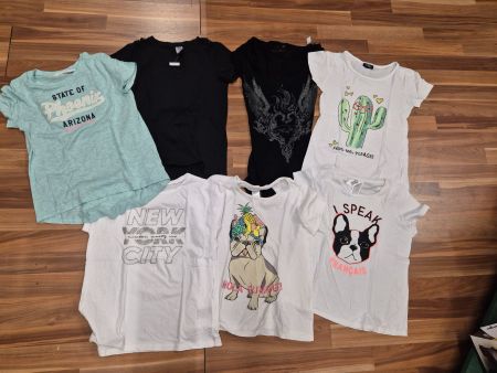 7 Mädchen T-Shirts, Gr. 146 B15