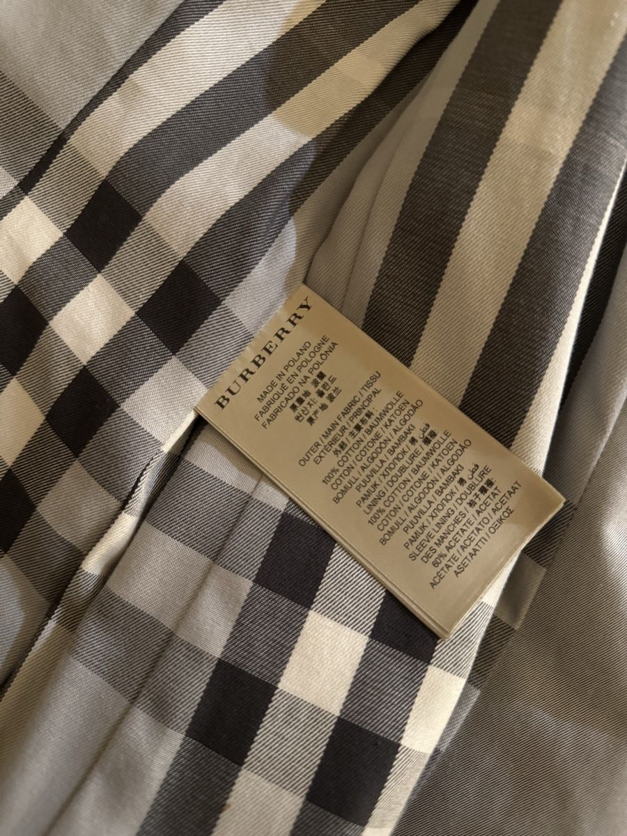 Burberry Mäntel: Burberry Trenchcoat in grau – Gebraucht aus Zürich von larrysells 6