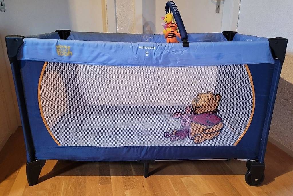 Lits: Hauck Reisebett mit Winnie Pooh -!!RESAVIERT!! – D'occasion à Bleienbach par mini2021
