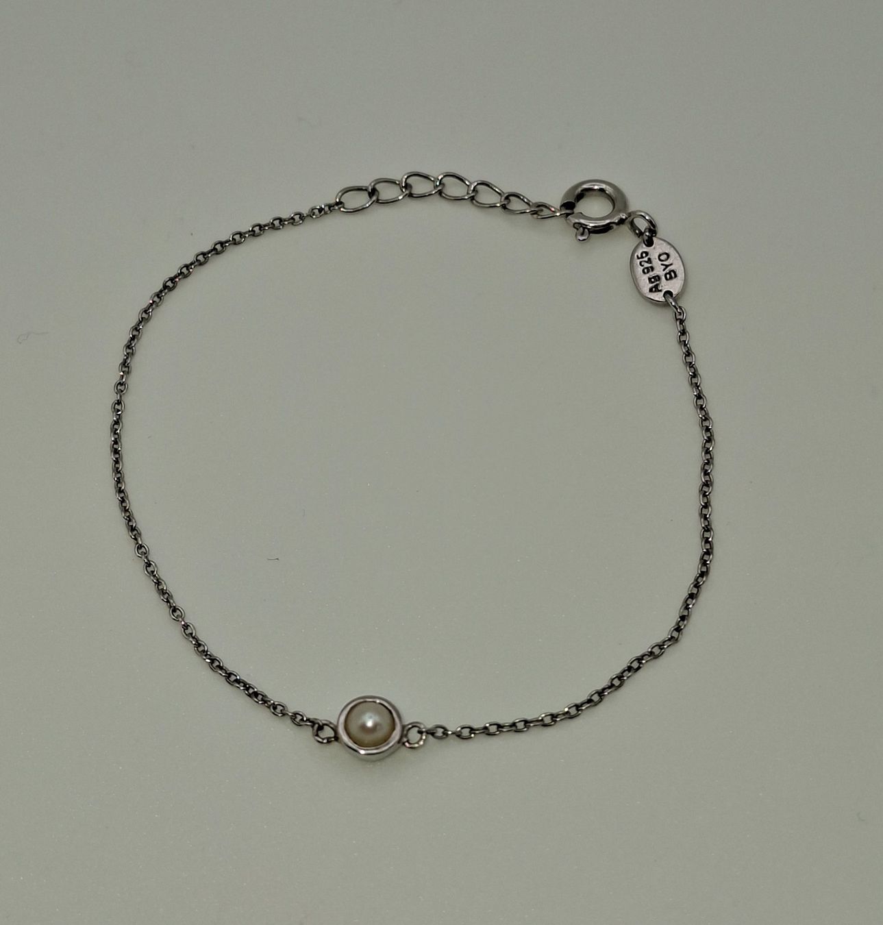 Olga Ribler Armbänder & -reifen: Armband Silber 925 mit Perle – Gebraucht aus Kriens von Wolly85