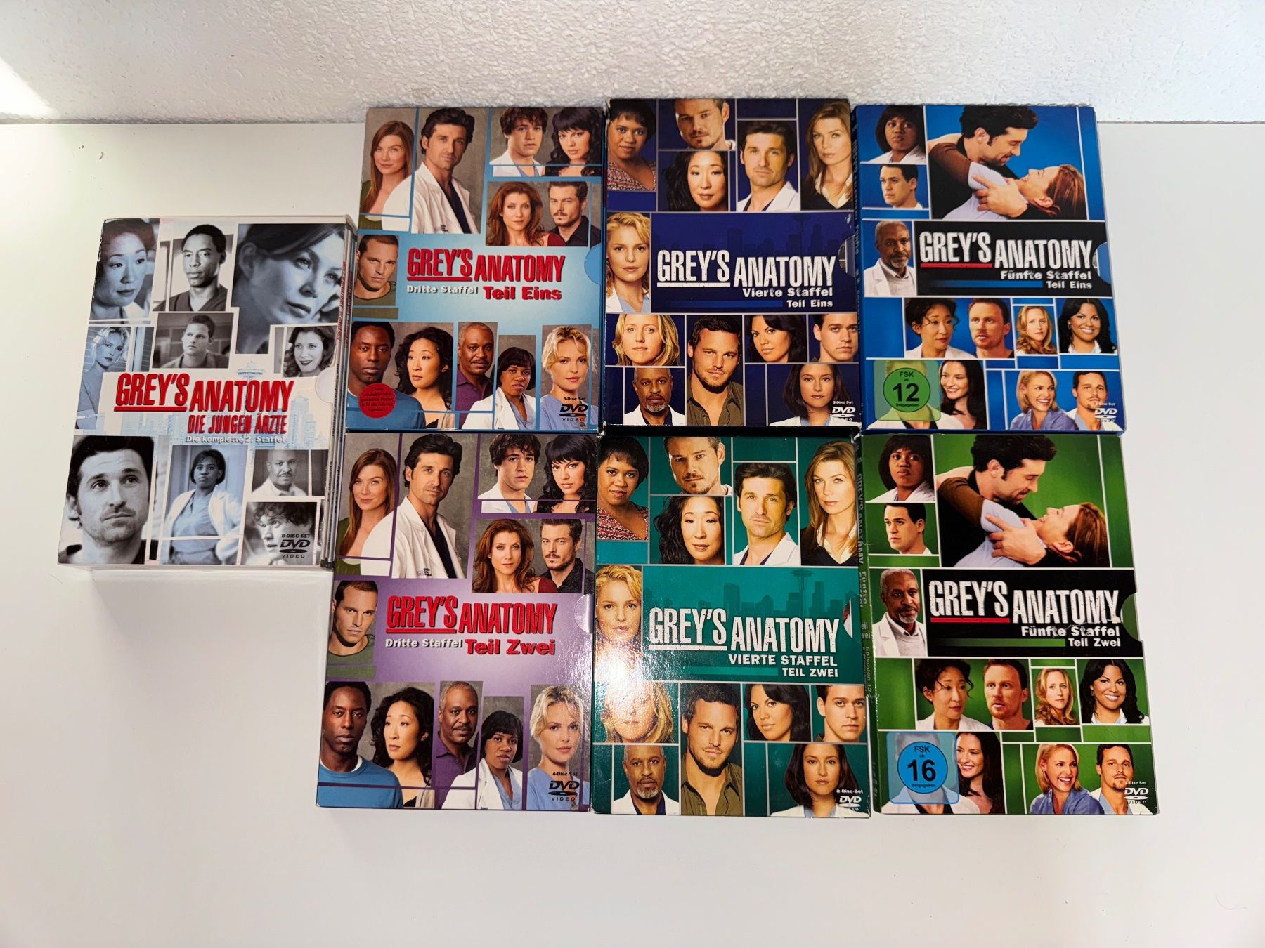 Tutti i DVDs: DVD Grey`s Anatomie Staffel 2-5 – Usato da Grosswangen venduto da Second_hand_paradise