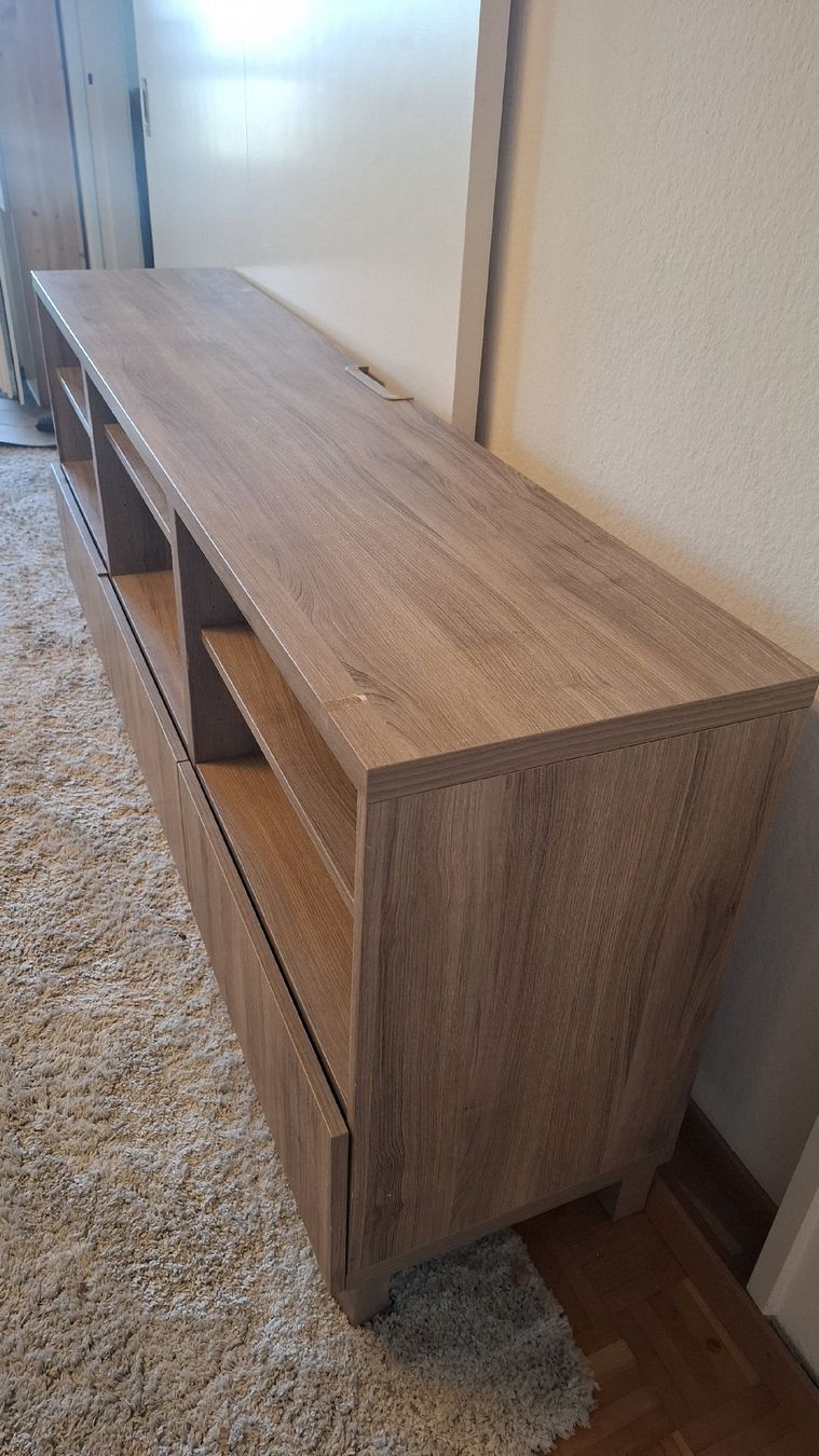 Ikea Mobili TV: ikea Besta TV-Bank – Usato da Zug venduto da NiklasH. 2