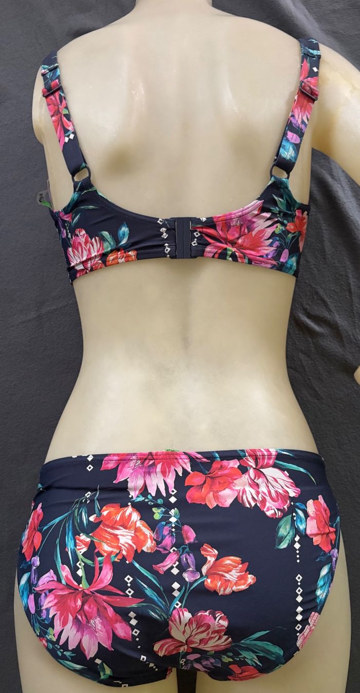 Sunseeker Costumi da bagno & Bikini: SUNSEEKER Bikini gr38 / 38 F – Usato da Niederbipp venduto da fashionfuchs 7