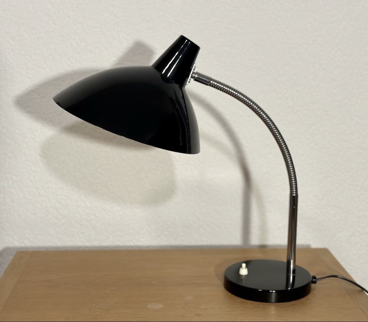 Lampade: Retro Tischleuchte Regent Amba – Usato da Winterthur venduto da Messenger 1